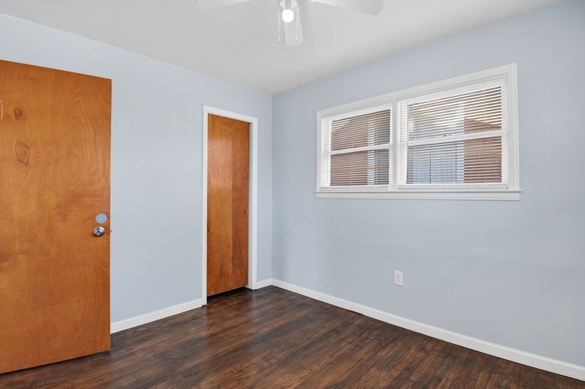 Building Photo - 8154 Quinn St