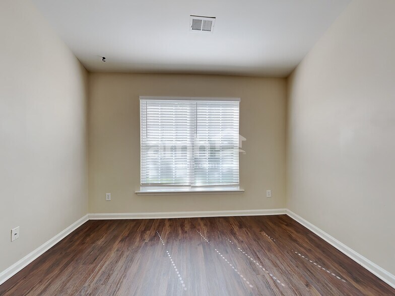 Building Photo - 3702 Tuxford Ln