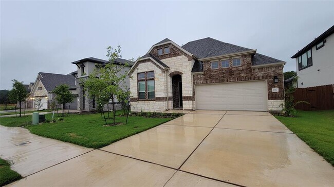 Primary Photo - 1720 Scenic Hts Ln