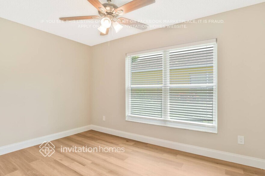 Building Photo - 676 Regency Way