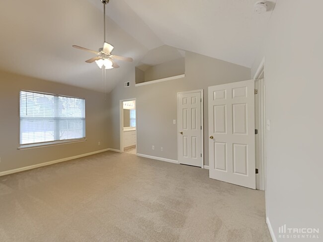 Building Photo - 300 Willow Forks Ct