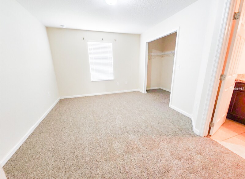 Building Photo - 1132 Chelsea Dr