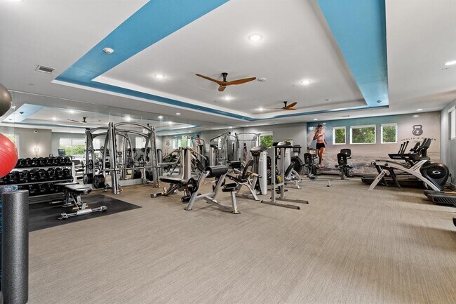 Building Photo - 1900 Barton Springs Rd