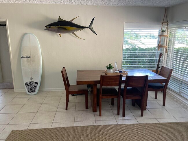Building Photo - 5060 N Ocean Dr