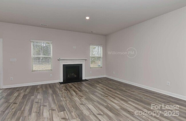 Building Photo - 4104 Armstrong Farm Dr