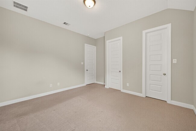 Building Photo - 4403 Tumbling Leaf Ct