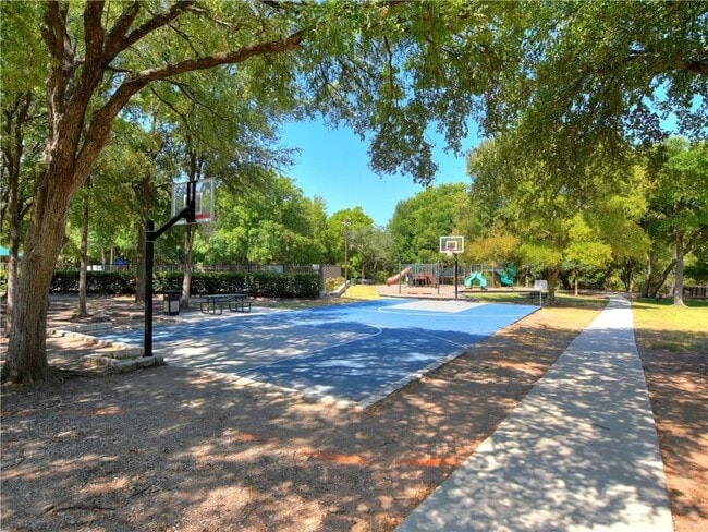 Building Photo - 2814 Cool River Loop