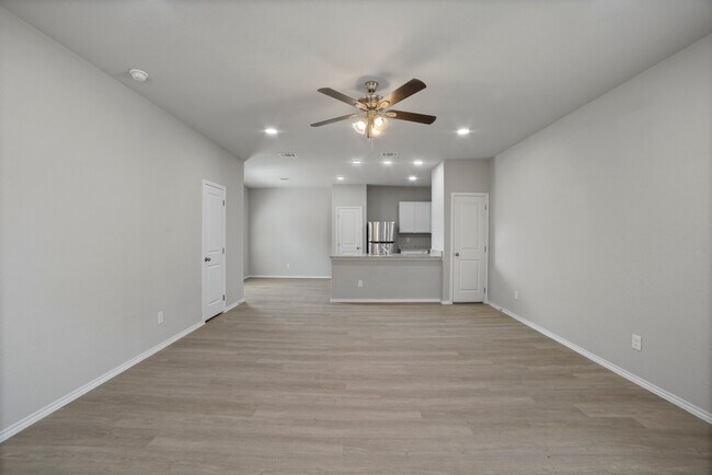 Building Photo - 7226 Briar Pl