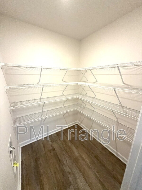 Building Photo - 5516 Musket Ct