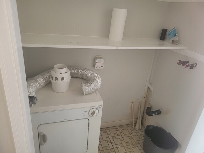 Dryer (new washer ordered) - 1043 S Trenton Ave