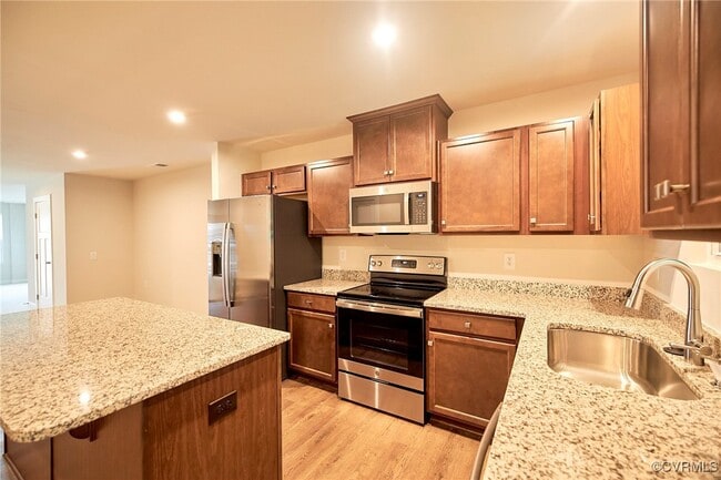 Building Photo - 5400 Addison Gate Dr