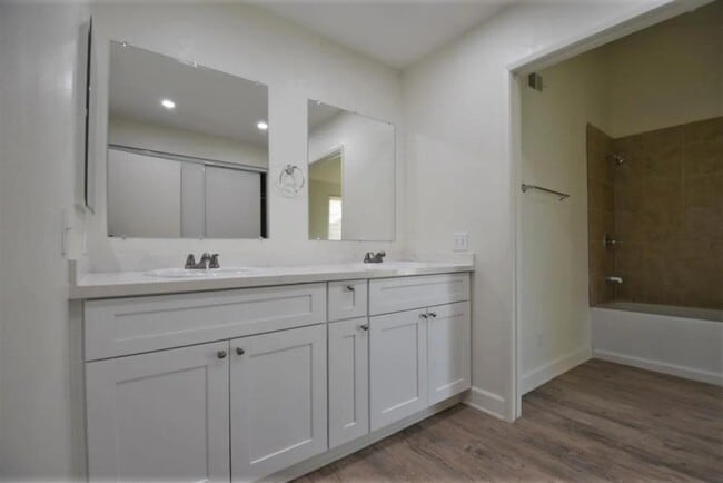Building Photo - 23303 Tristin Dr