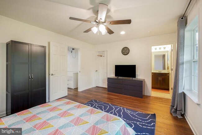 Building Photo - 21521 Willow Breeze Sq