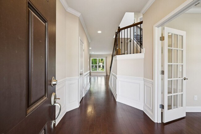Building Photo - Sparkling clean 4 bedroom home in Spring H...
