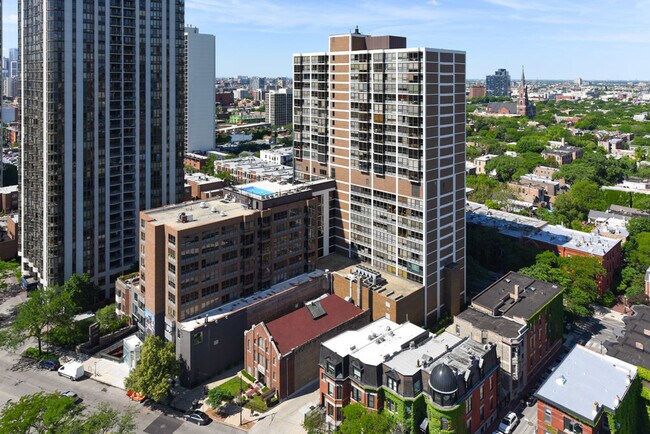 Primary Photo - 1749 N Wells St