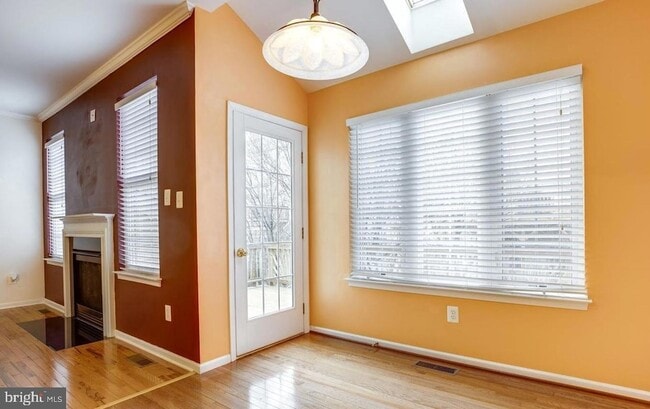 Building Photo - 25859 Kirkwood Square