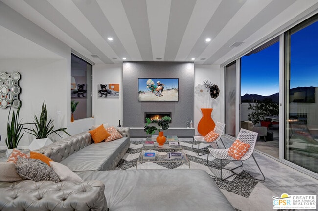 Building Photo - 949 Bernardi Ln