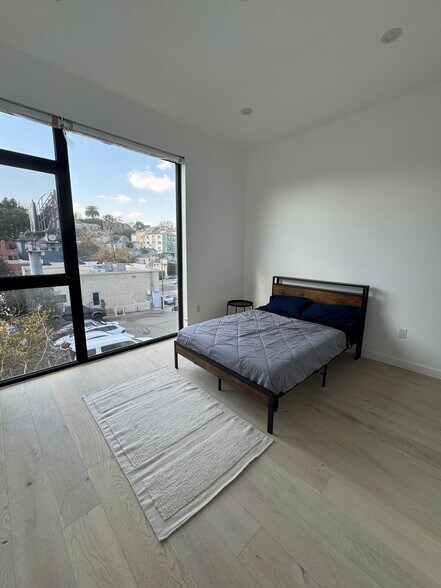 Building Photo - 1244 Innes Ave