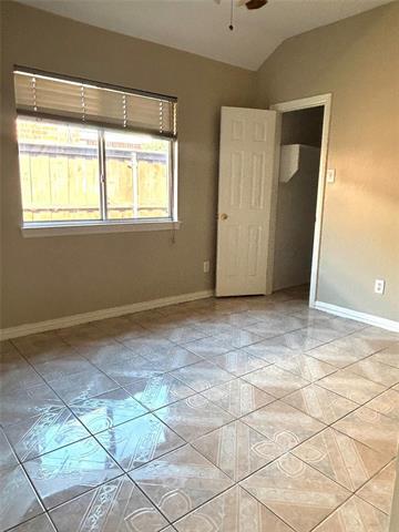 Building Photo - 3136 Delaford Dr