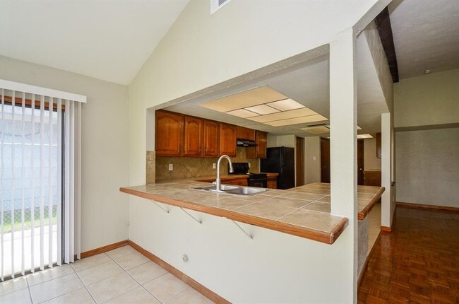 Building Photo - 14419 Merry Meadow Dr