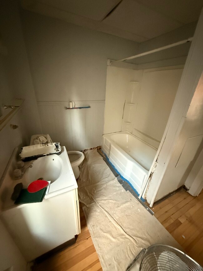 Building Photo - 113 Victory Ave - Schuyler Labar