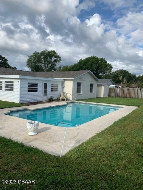 Building Photo - 1225 Thomasina Dr