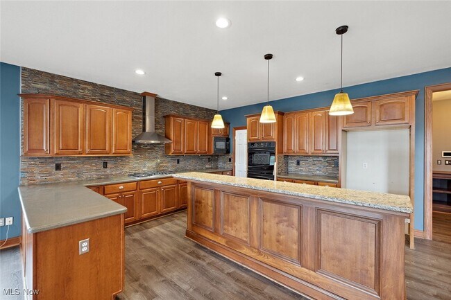Building Photo - 6470 Aberdeen Ln