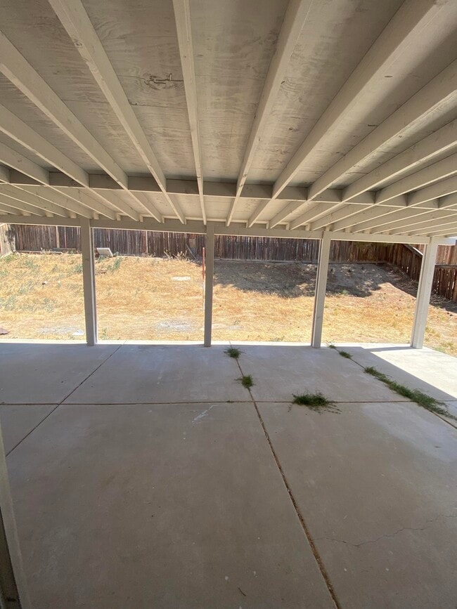 Building Photo - 11215 Westbrook Dr