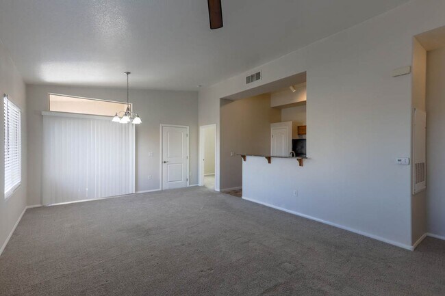 Building Photo - Great 2 Bedroom Southwest Vegas Condo With 1 Car Detached Garage