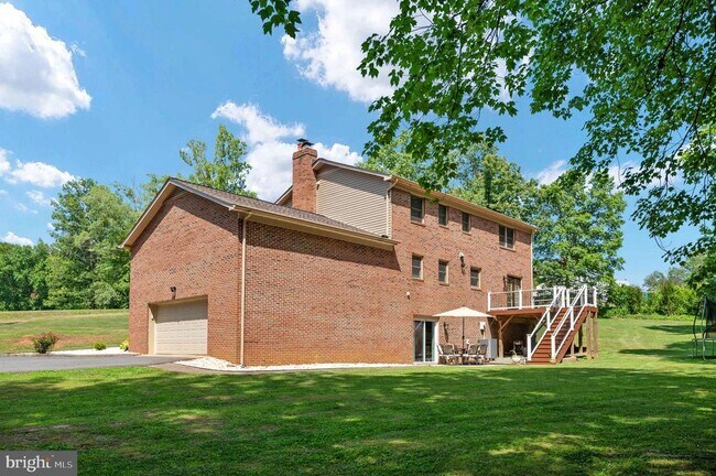 Building Photo - 6 Roseville Ct