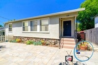 Building Photo - Lovely 3 bedroom Benicia home near Willow Glen Park
