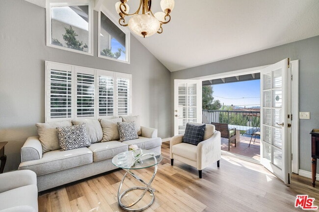 Building Photo - 3860 Cazador St