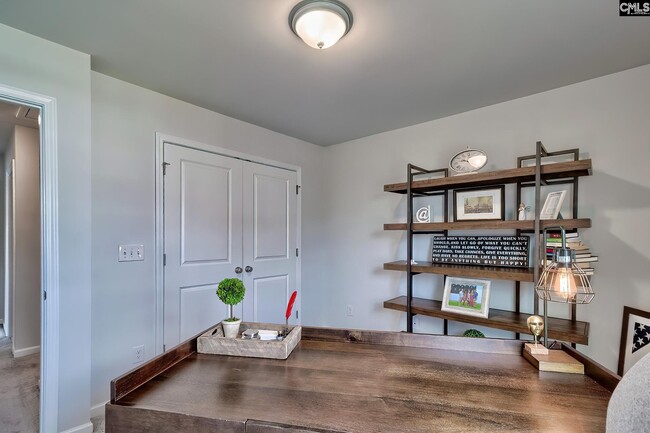 Building Photo - 772 Tanager Ln