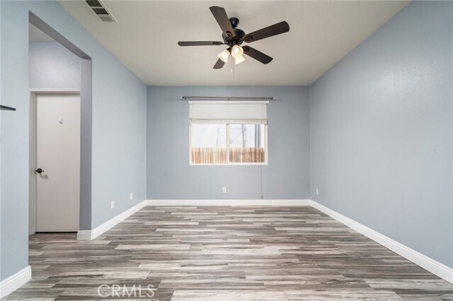 Building Photo - 12833 Biscayne Ave