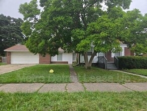 Building Photo - 16433 Manning St