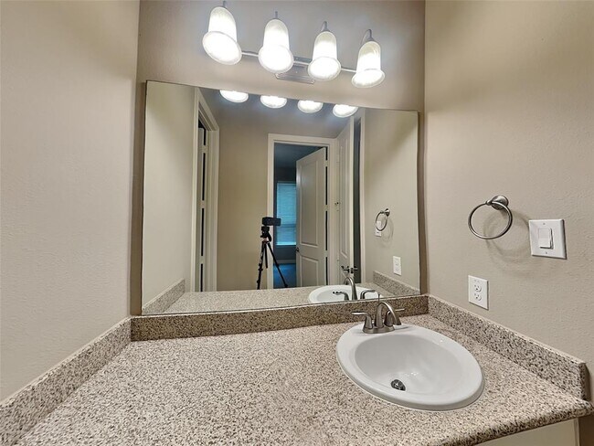 Building Photo - 3914 Morning Creek Ct
