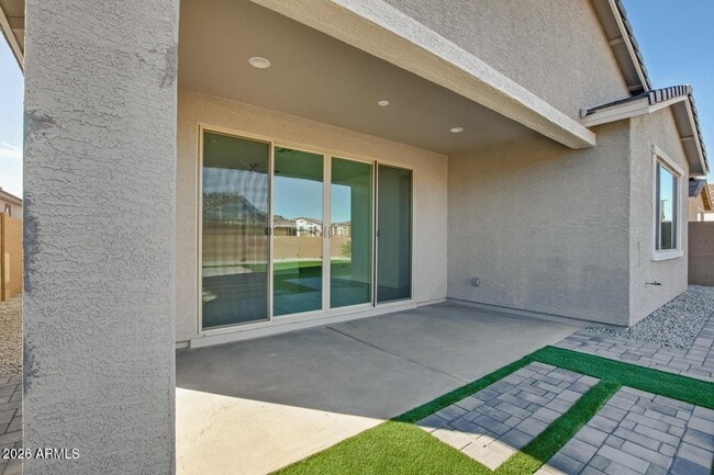 Building Photo - 2168 W Burnside Trail