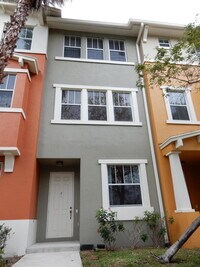 Building Photo - 540 Amador Ln