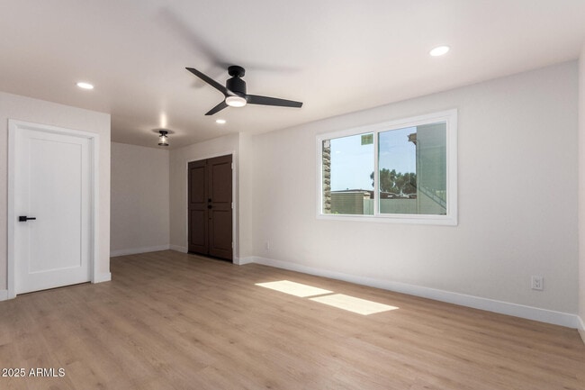 Building Photo - 7647 E Montecito Ave