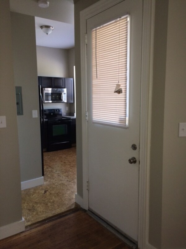 Primary Photo - 857 Goodfellow Blvd