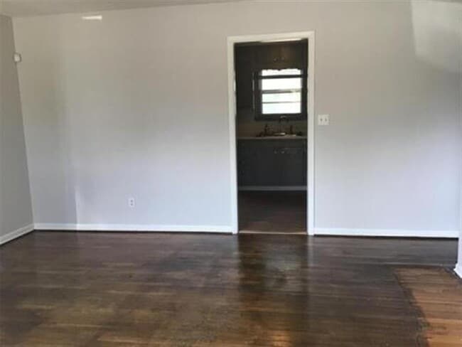 Building Photo - Pure Haven