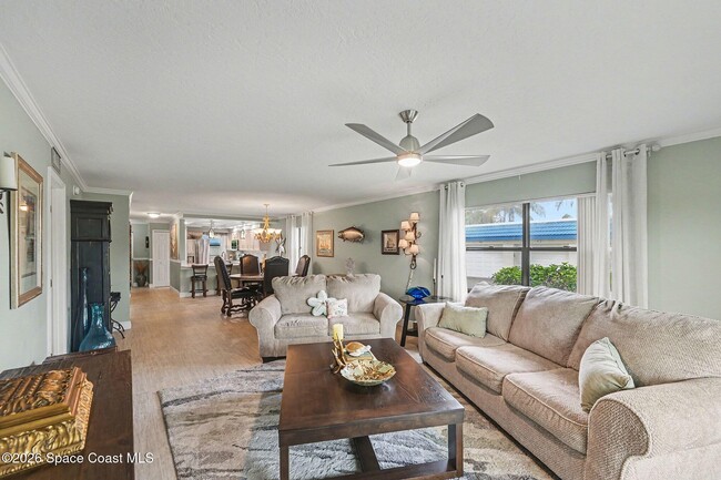 Building Photo - 2160 N Hwy A1A