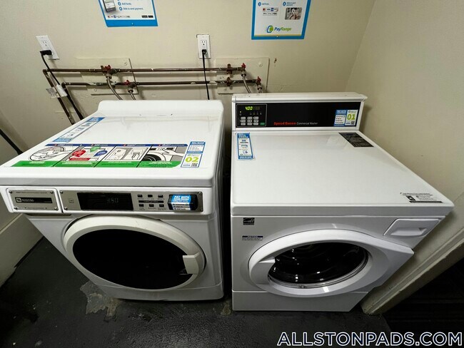 Building Photo - 90 Gardner St