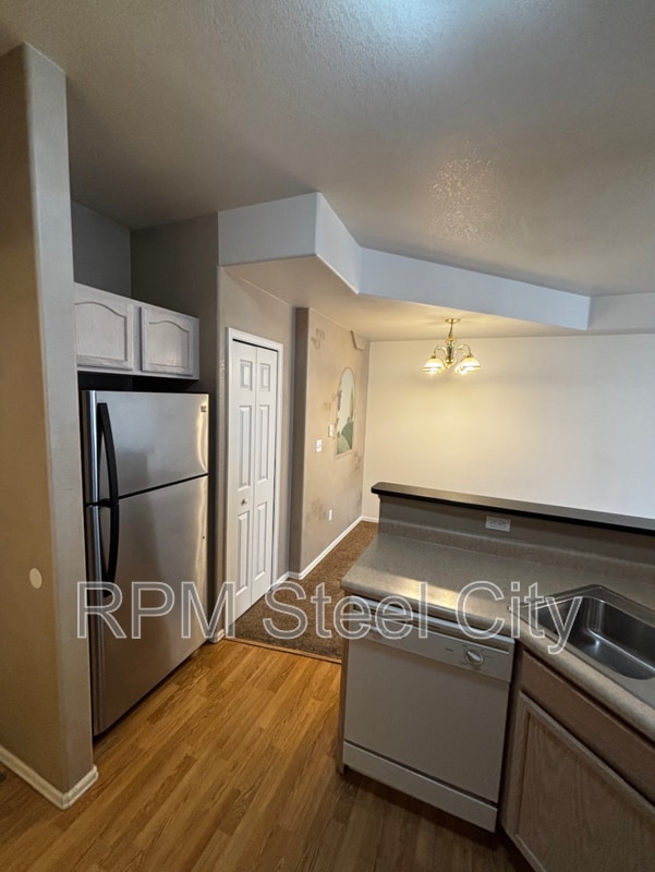 Building Photo - 4141 Outlook Blvd