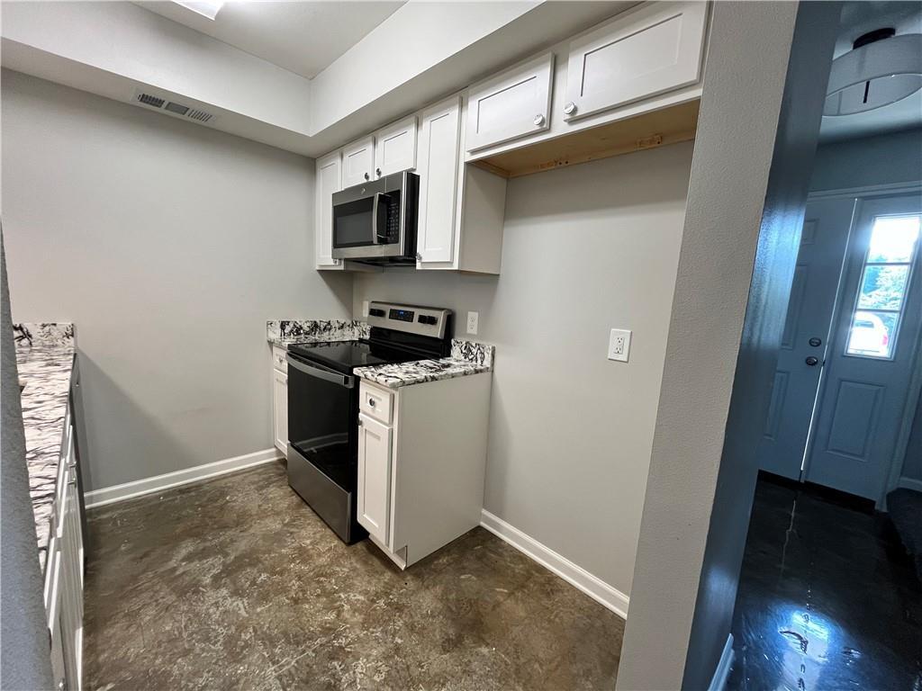 Building Photo - 382 Fairway Dr