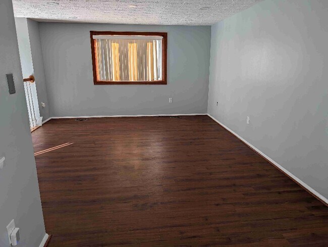 Building Photo - 4800 Megan Dr