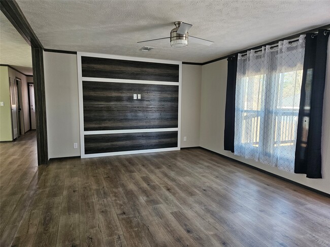 Building Photo - 16854 W Forrestal