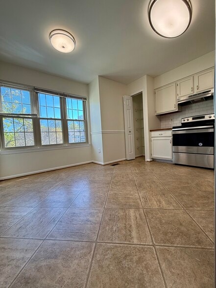 Building Photo - 9632 Hadleigh Ct