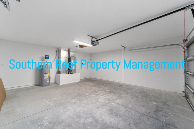 Building Photo - 18985 SW 98th Pl