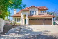 Building Photo - Great 4 bedroom, 3 bath Carlsbad Home For ...